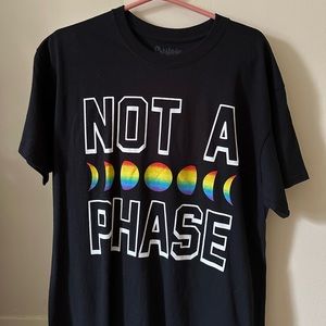 Graphic Tee, Size Large